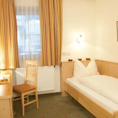 Hotel Garni Forelle Tux