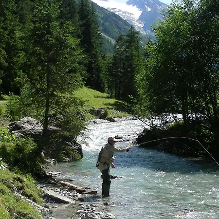 Garni Forelle 4* Tux