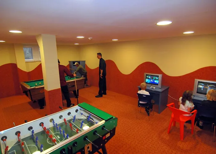 Garni Forelle Тукс